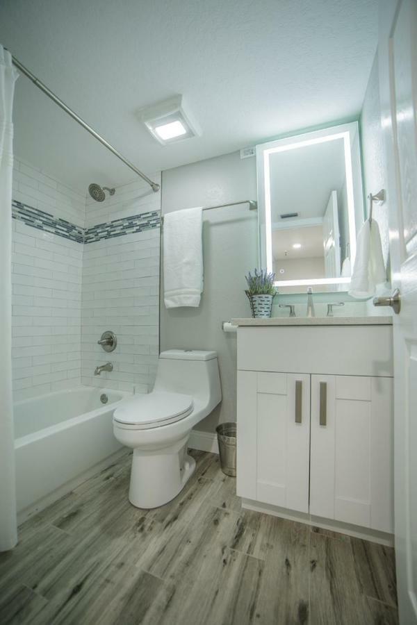 Townhouse At San Remo Apartment Clearwater Beach Exterior photo